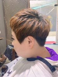 -首艺美发