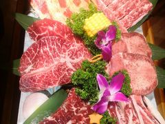 -明洞阿姨·韩式酱蟹烤肉·创意料理(三元桥店)