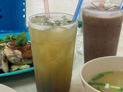 -伍秀泽海南鸡饭茶室