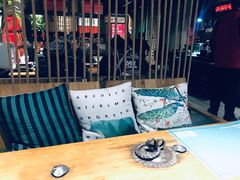 -八月美食小馆(银泰城总店)