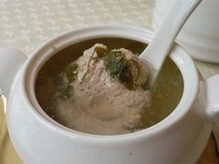 五叶神炖肉汁-惠爱餐厅