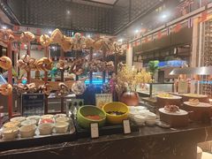 -广州万富希尔顿酒店·感趣自助餐厅·金秋蟹宴生蚝海鲜刺身