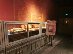 面包甜点陈列柜-和平菓局(王府井店)