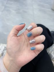 -七彩虹美甲美睫 半永久