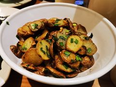 -自己人·宜昌菜(水悦城店)