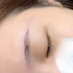 -本小姐美学·半永久纹眉野生眉