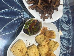 -云南李记罐罐米线饵丝小吃(汉中门金鹰店)