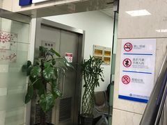 -上海市口腔医院(徐汇院区)