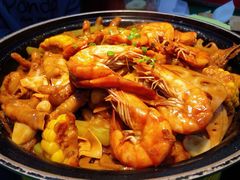 -多嘴超级肉蟹煲(中街恒隆故宫店)