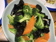 -大闫家烧烤·小海鲜家常菜(郑庄店)