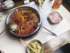 -九尺赵老四鲜鹅肠火锅