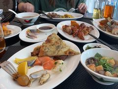 -圣丰索菲特·2 On 988 Café 自助餐厅
