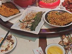 -路边边.炒菜烧烤.音乐餐厅(良乡长虹店)