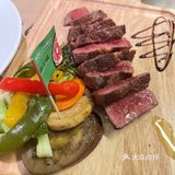 这家店的肉也太好吃了吧