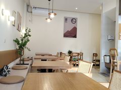 -Reset Coffee 与海咖啡