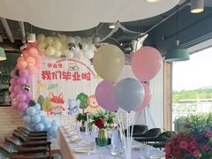 -布鲁豪斯亲子欢乐家庭餐厅
