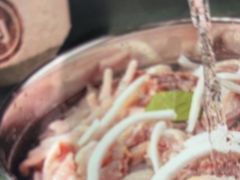 -喃喃椰·糟粕醋·椰子鸡火锅(七堡花园店)