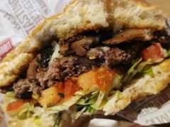 波特菇牛肉特堡-The Habit Burger Grill 哈比特汉堡(复兴soho店)