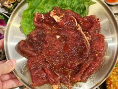 -围炉肉舍•炭烤活鳗•丹东海鲜烤肉(步行街店)