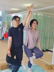 -爱尔乐美孕产瑜伽·普拉提
