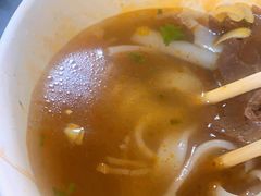 -薛记襄阳香辣牛肉面(平安路店)