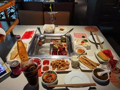 -海底捞火锅鲜切牛肉主题店(长寿路店)