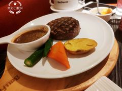 -斗牛士牛排餐厅(嘉里汇店)