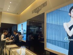 -亨吉利世界名表中心(群光店)