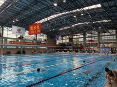 -奥冠体育华师附中恒温游泳馆