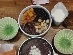 -三花奶奶的甜品(百联嘉定购物中心店)