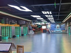 -极限PLAY运动娱乐新世界·团建派对潮玩休闲馆·室内蹦极高空游乐园