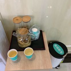 -瑞丽口腔·美学矫正中心