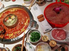 -大龙燚火锅(天安云谷店)