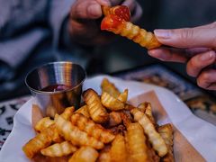 -LESCEDARS Brasserie Bistro香柏树