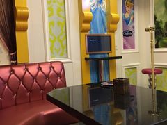 -自由港量贩KTV(西苑路店)