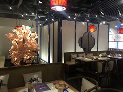 大堂-尚尚仙·酸汤猪手·猪肚鸡火锅(华联万柳购物中心店)