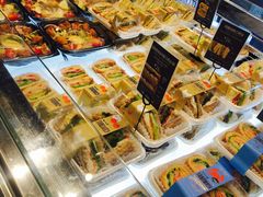 面包甜点陈列柜-巴黎贝甜(印象城店)