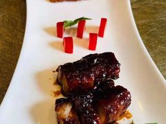 脆皮叉烧拼炭烧肉-炳胜公馆(珠江新城店)