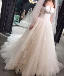 -艾米丽婚纱礼服