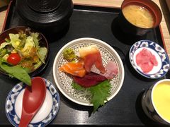 -小山日本料理(兴业太古汇店)