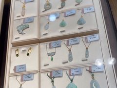 -品真阁华夏典当行(四通桥店)