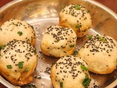 生煎馒头-三两春(浦三路店)