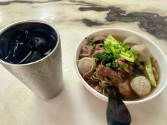 -颂记牛肉粉