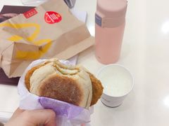 -麦当劳(世界城广场店)