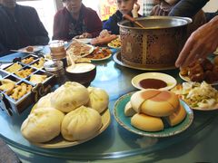 -蒙亨·手把肉·蒙古包文化主题餐厅(天恒广场店)