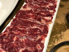 -左庭右院鲜牛肉火锅(金山万达店)