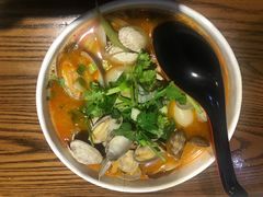 -何记花甲(海岸城旗舰店)