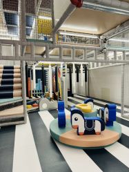 -奈尔宝家庭中心·亲子餐厅(北京东坝万达店)