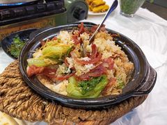 腊味煲仔饭-活潑鲜跳(湖滨商业街店)