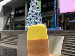 -詹爷爷乌节路街头冰淇淋